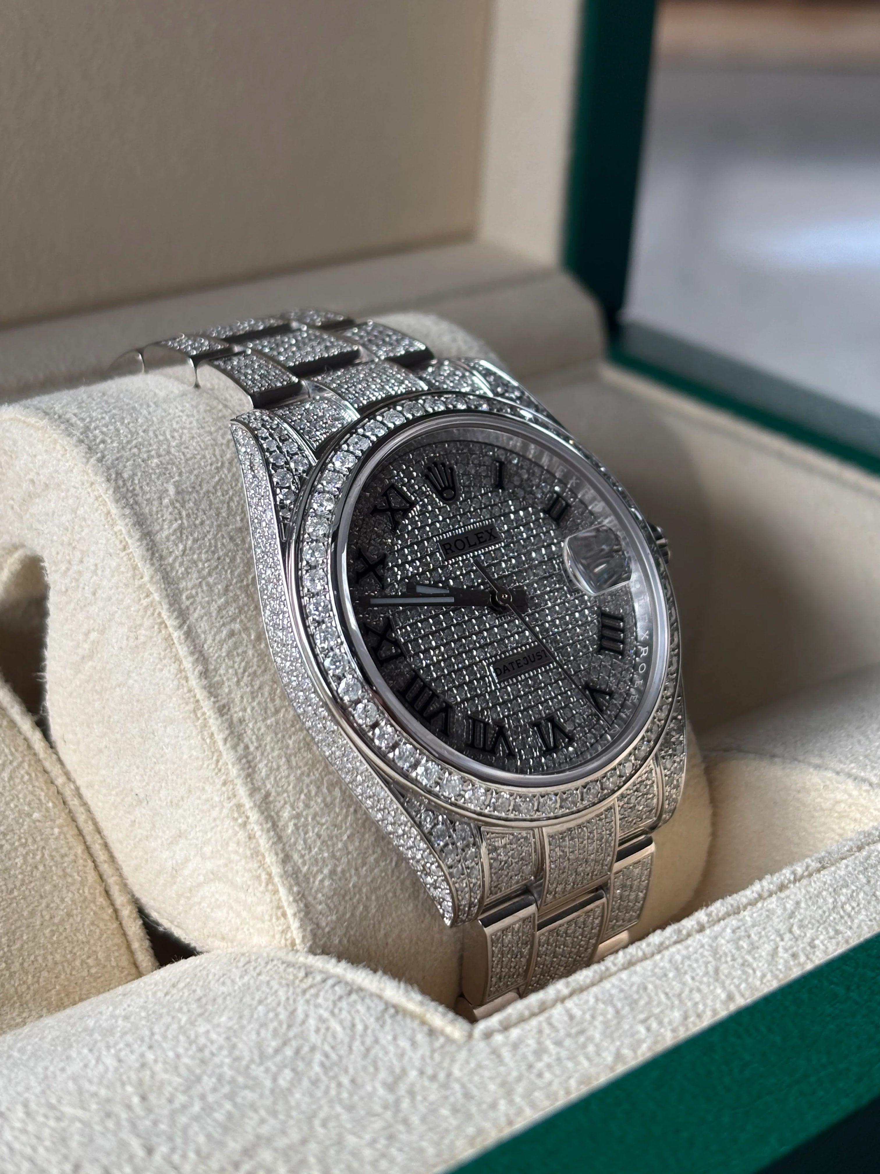 Rolex Datejust 41 on Oyster Bracelet Iced Out | Natural Diamonds | Classic Diamond Setting